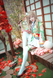 ‘半岛体育app下载’《格子间女人》演职场女性 莫小奇:职场新人不要急于求成(图3) 半岛体育